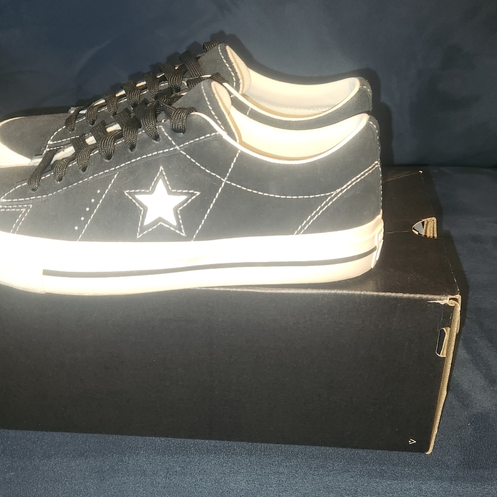 Converse - Picture 8 of 8